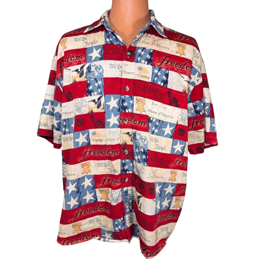 Cotton Traders Sport Men's XL Patriotic Flag Short Sleeve Button Down Shirt